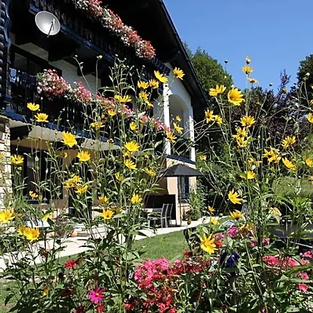 Gaestehaus Marlies Keutschach Am