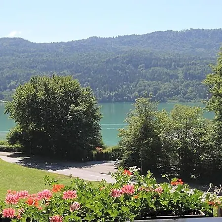 Bed & Breakfast Gaestehaus Marlies Keutschach Am *